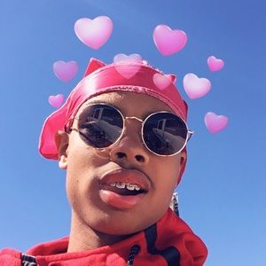 Meet your Posher, Isaiah